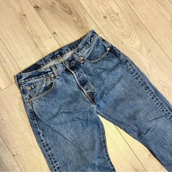 Levi’s straight leg high rise jeans light wash size 31 W - Picture 9 of 15